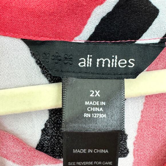 Ali Miles Womens Blouse Shirt Size 2X Artsy Abstract Flowy Office Black - Picture 2 of 7